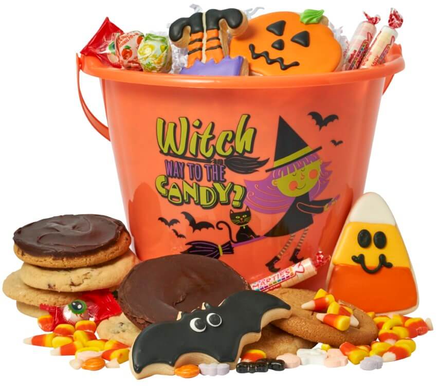 "Witch Way to the Candy" Treat Bucket